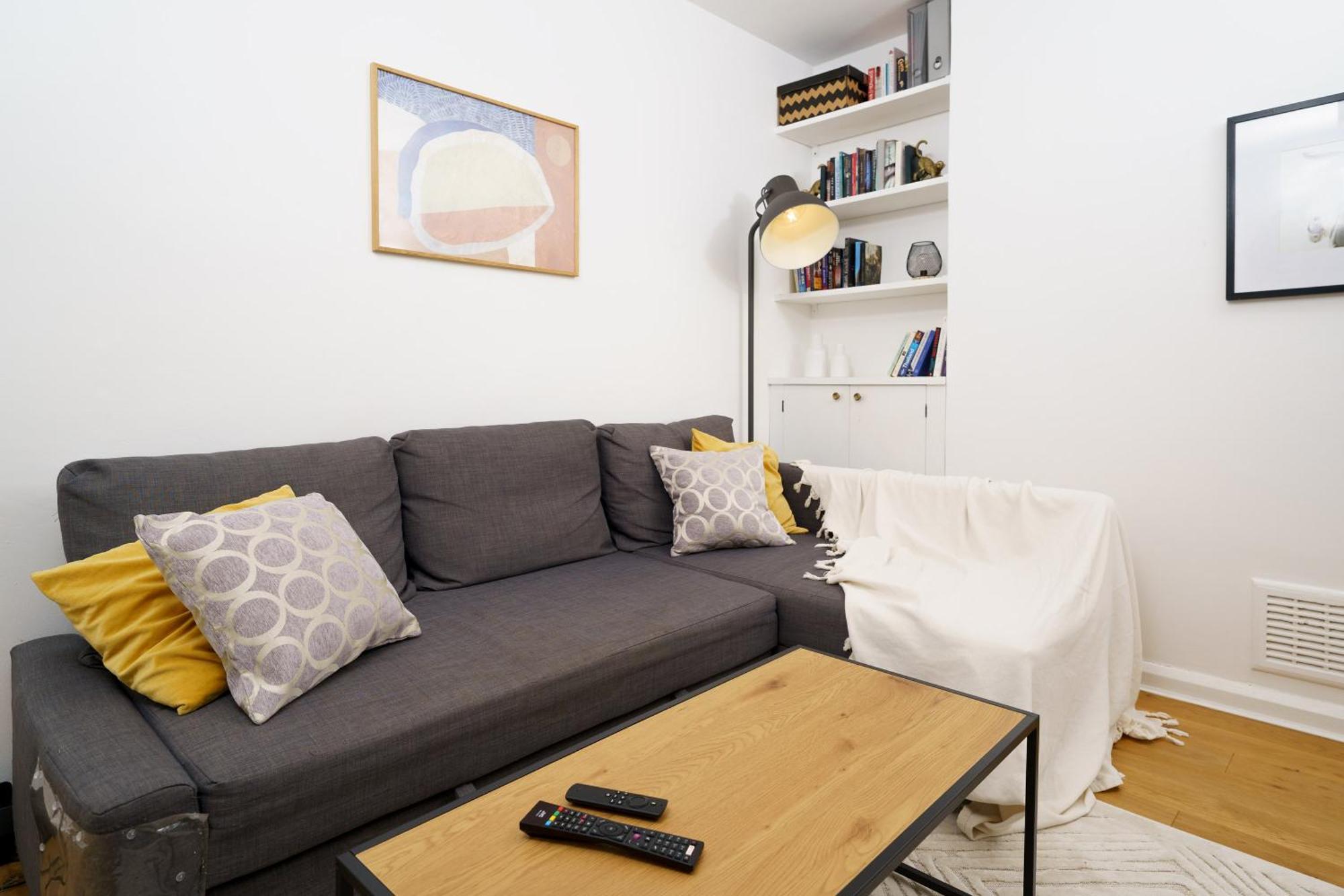 Lovely Apartment In Victoria Park Village London Kültér fotó
