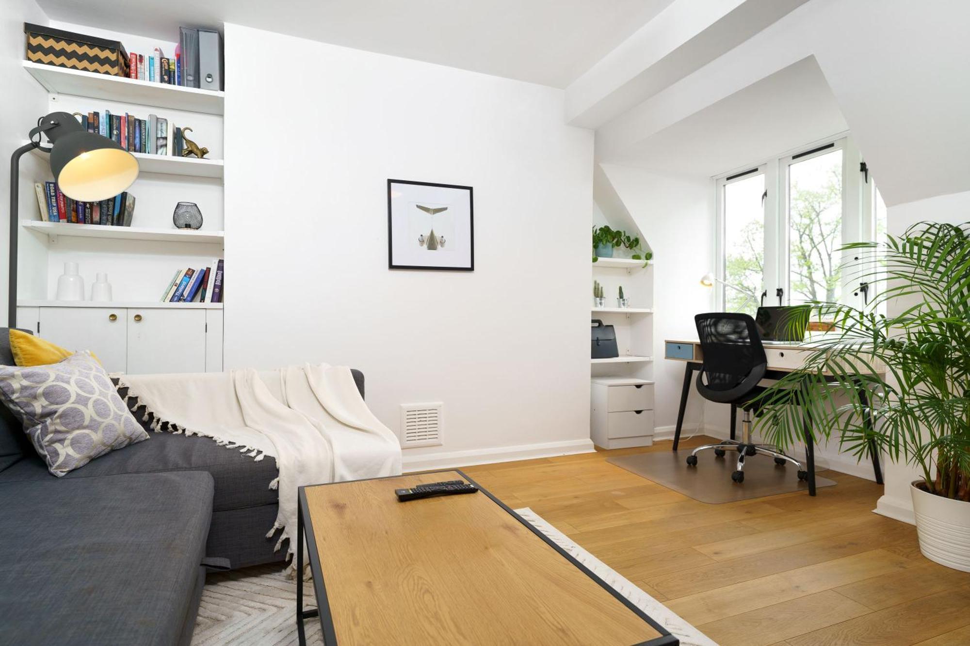 Lovely Apartment In Victoria Park Village London Kültér fotó